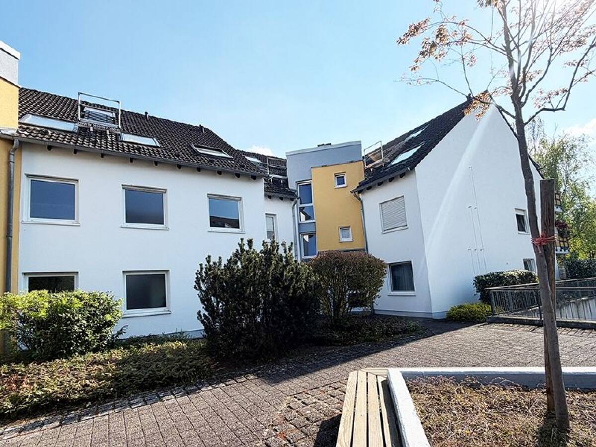 Vermietete 2-Zimmer-Eigentumswohnung in beliebter Wohnlage von Bonn-Duisdorf – 53123 Bonn – Bild 1 von 8