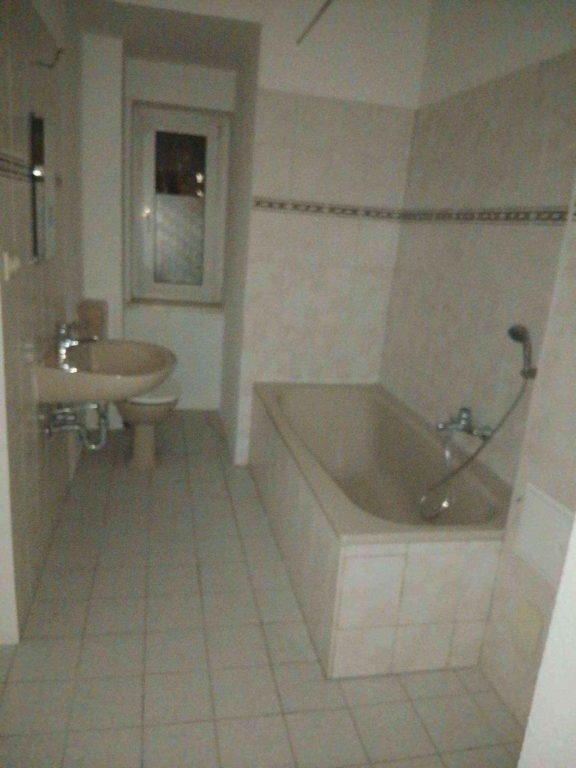 Etagenwohnung in 08525 Plauen mit 76,85 m² kaufen
