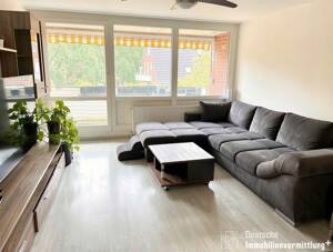 Wohnen auf zwei Ebenen - gepflegte Maisonette mit Balkon und TG-Stellplatz – 22523 Hamburg – Vorschaubild 2