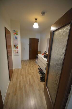 Großzügige 2-Zimmer-Erdgeschosswohnung mit Südterrasse und Tiefgaragenstellplatz – 22143 Hamburg – Vorschaubild 9