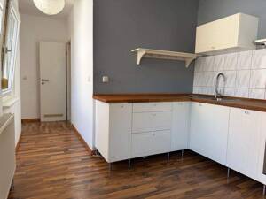Bezugsfreie 3-Zimmer Wohnung in Jena-West mit zwei Balkonen - WG-geeignet. – 7743 Jena – Vorschaubild 8