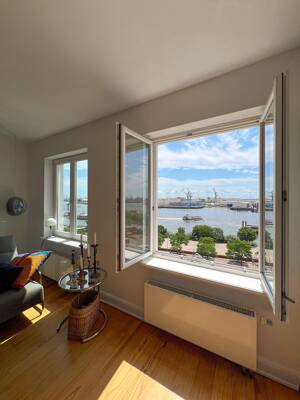 Sanierte 3-Zimmer-Altbauwohnung mit Balkon und Panorama-Elbblick – 20359 Hamburg – Vorschaubild 3