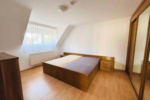 Gepflegte 2-Zimmer-Dachgeschoss mit Außenstellplatz in Stuttgart-Obertürkheim – 70329 Stuttgart – Vorschaubild 6