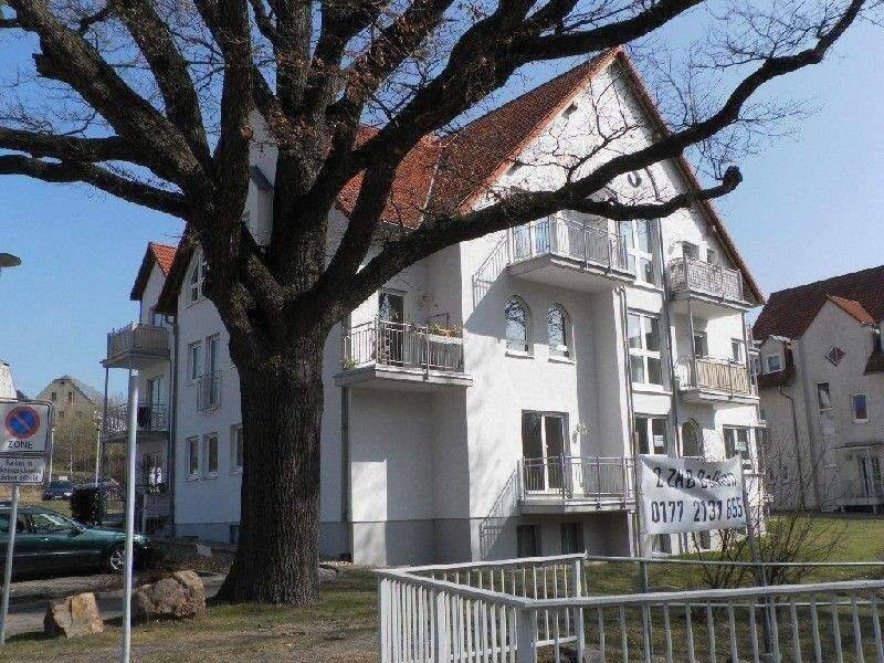 +++ATTRAKTIVE DG-WOHNUNG MIT BALKON UND PKW-STELLPLATZ AM RANDE VON CHEMNITZ+++ – Chemnitz – Vorschaubild 9