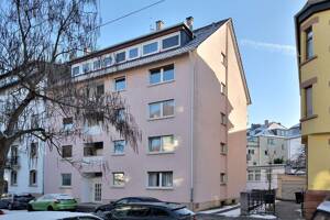 Helle 3-Zimmer-Dachgeschosswohnung in zentraler Lage