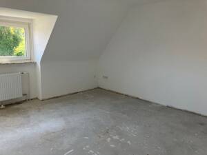 Gut geschnitten und gemütlich: 3,5 Zimmer im Dachgeschoss – 45899 Gelsenkirchen – Vorschaubild 4
