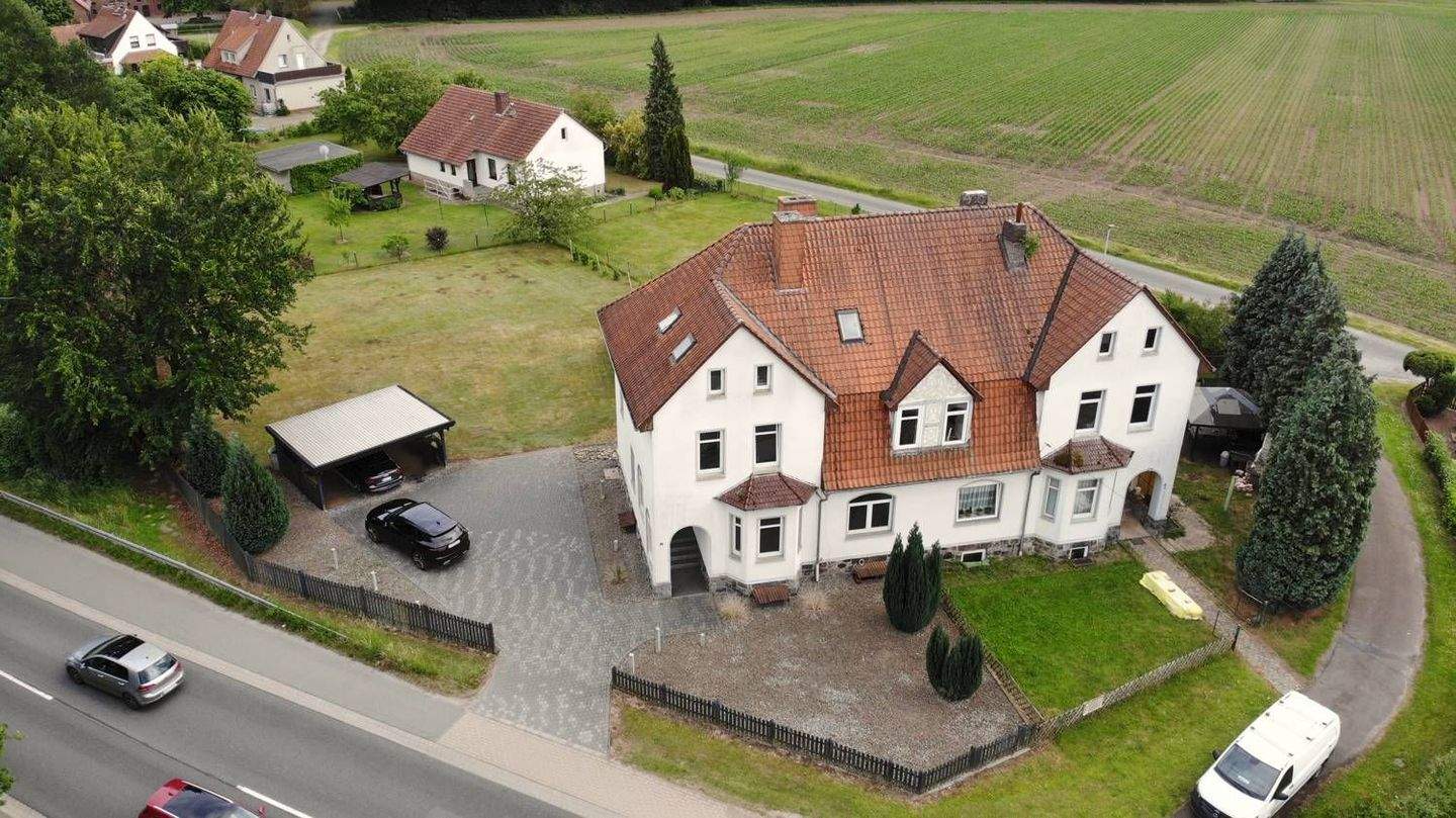Rehburg-Loccum 3 Familienhaus + Bauplatz zu verkaufen – Rehburg-Loccum – Vorschaubild 2
