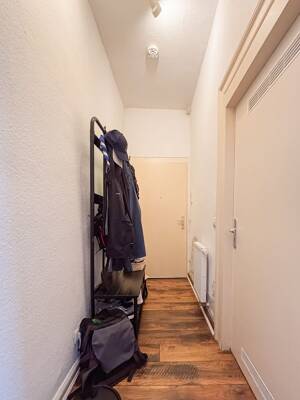 Sonnige 2-Zimmer-Wohnung mit Südbalkon und neuwertiger Einbauküche in Wiesbaden Westend – 65195 Wiesbaden – Vorschaubild 6