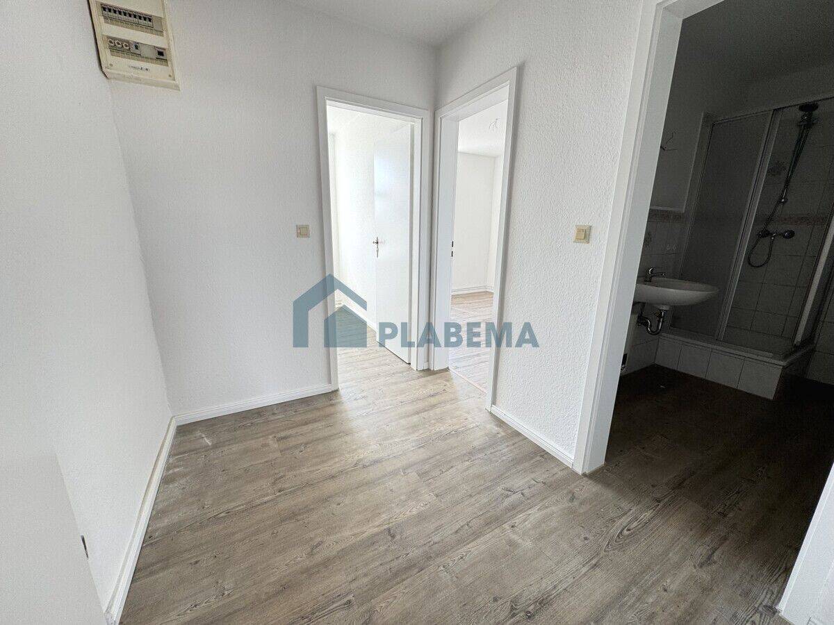 Moderne 3- Zimmer- Wohnung, nahe Schlosspark-Center, komplett renoviert – Schwerin – Vorschaubild 9