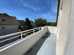 ** Sommeraktion** - Gut aufgeteilte Dachgeschosswohnung mit Balkon in Essen Dellwig – 45357 Essen – Vorschaubild 5