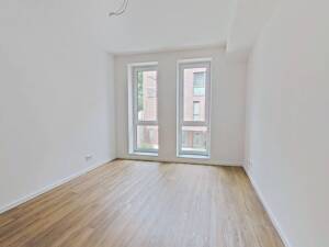 Modernes Wohnen auf zwei Ebenen: Stilvolle Maisonette-Wohnung mit eigenem Garten in Rissen – 22559 Hamburg – Vorschaubild 7