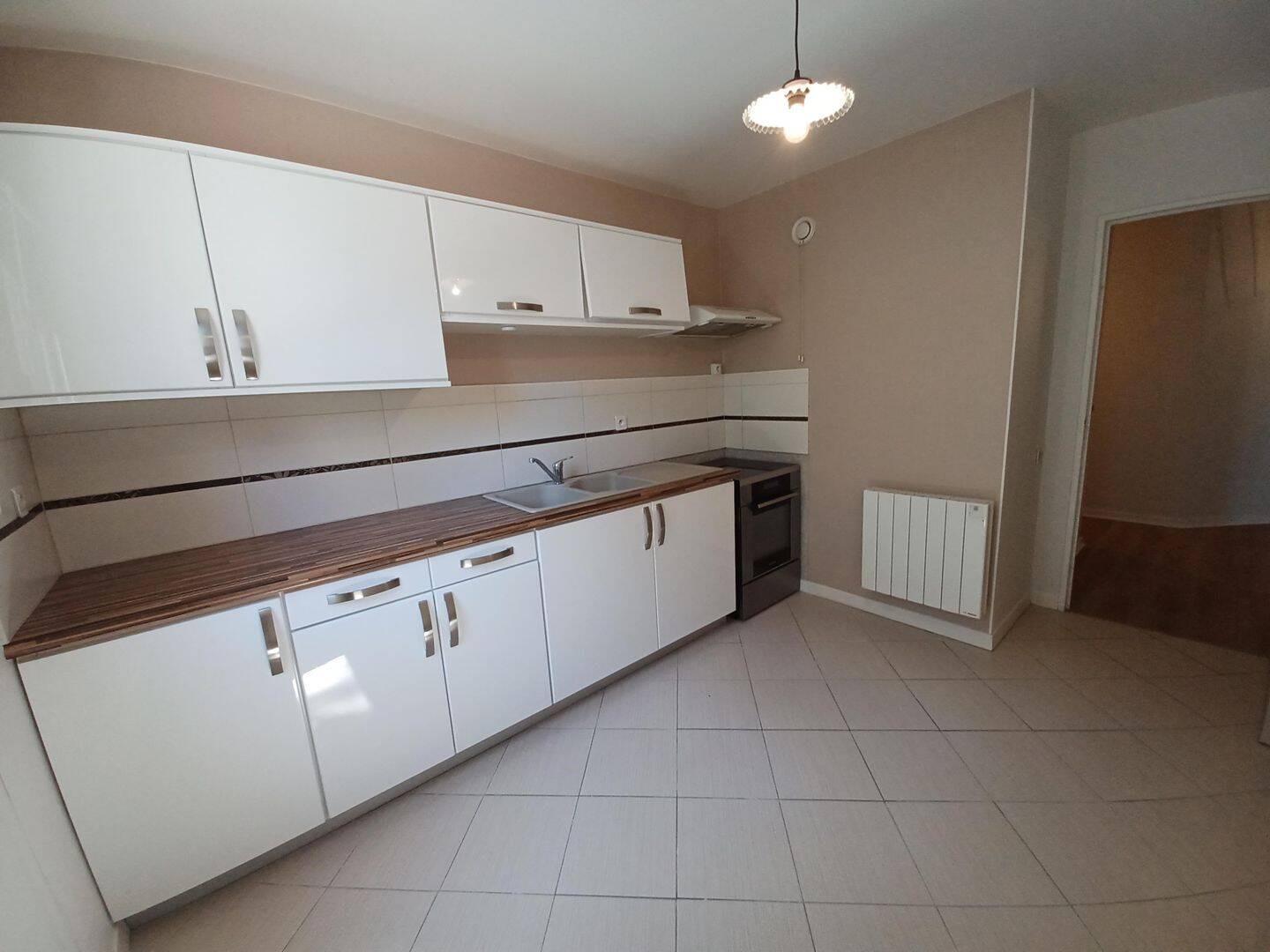 Appartement 4 pièces 91 m² · à Aurillac · 91 m² · 890 €/mois