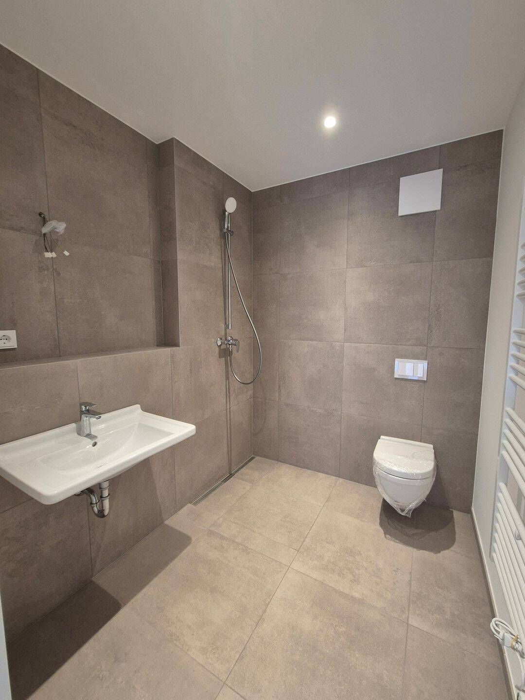 Exklusive Neubau-Eigentumswohnung in List / Vahrenwald - 4 Zimmer Wohnung mit Loggia – Hannover – Vorschaubild 6