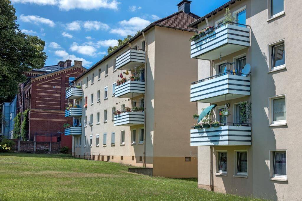 Modernisierte 2-Zimmer-Wohnung in Wuppertal Barmen - Min neuem Vinylboden! – Wuppertal – Vorschaubild 2