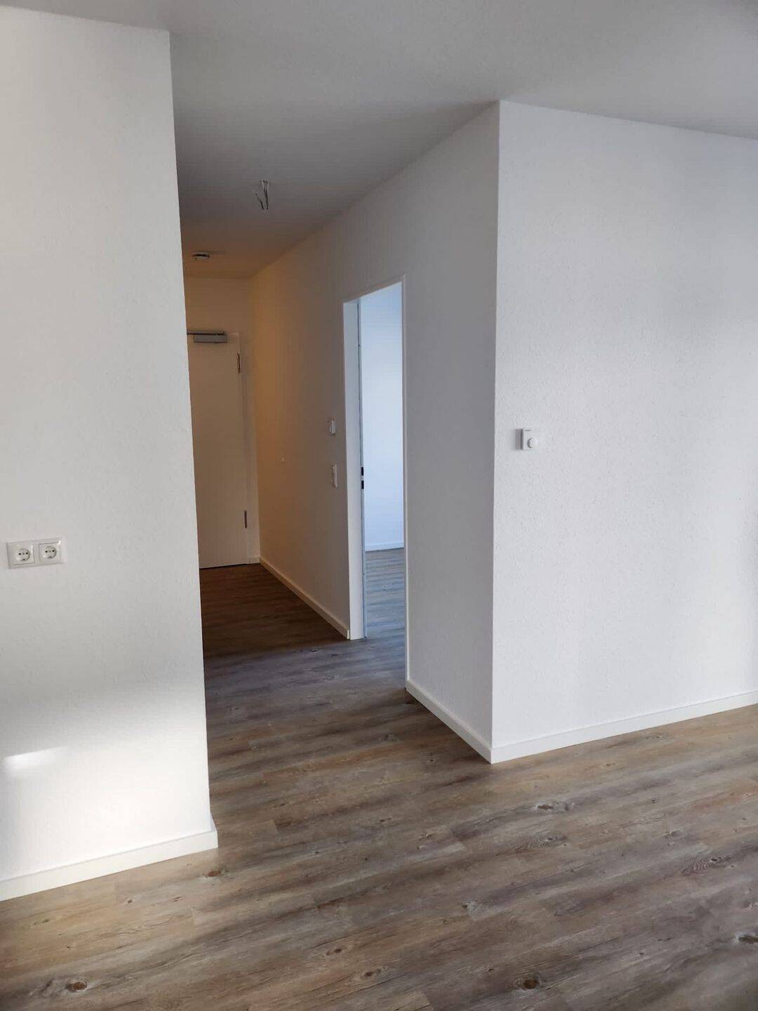 47121/15 Moderne 2-Zi.-Wohnung im Neubau von Düsseldorf-Rath! – Düsseldorf – Vorschaubild 5