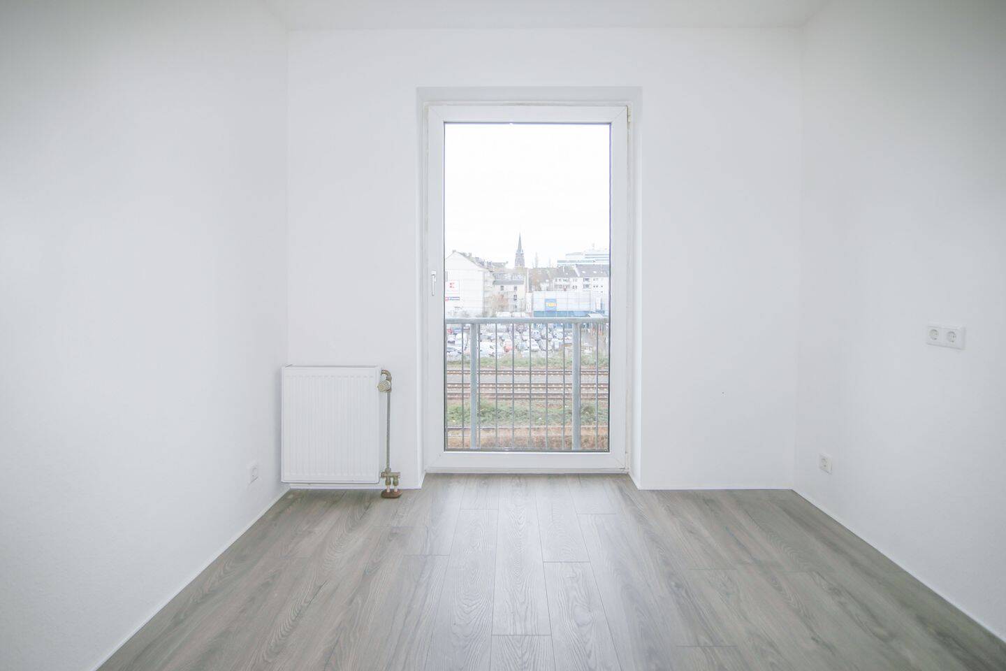 Freigezogene 3 - Zimmer Eigentumswohnung ca. 86 m² mit Balkon in Düsseldorf - Unterbilk – Düsseldorf – Vorschaubild 6