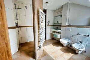 Großzügige Dachgeschosswohnung mit Dachterrasse und Kamin – 45355 Essen – Vorschaubild 8
