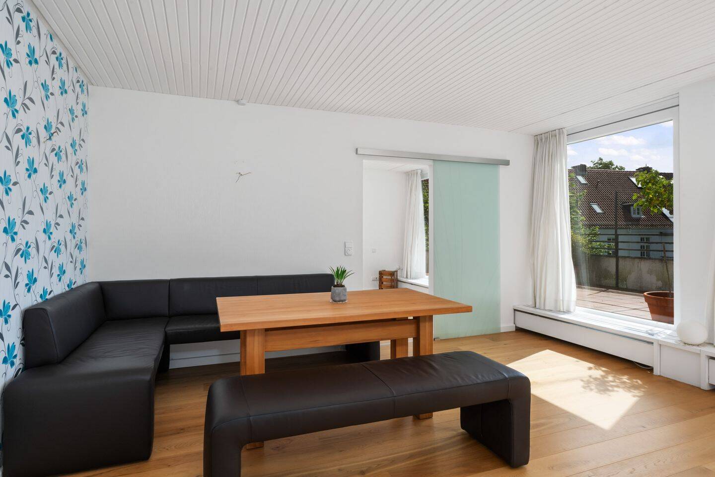 Bremen - Schwachhausen | Penthouse im Herzen von Schwachhausen mit zwei Bädern, großer, umlaufender Dachterrasse und Tiefgaragenstellplatz – Bremen – Vorschaubild 4
