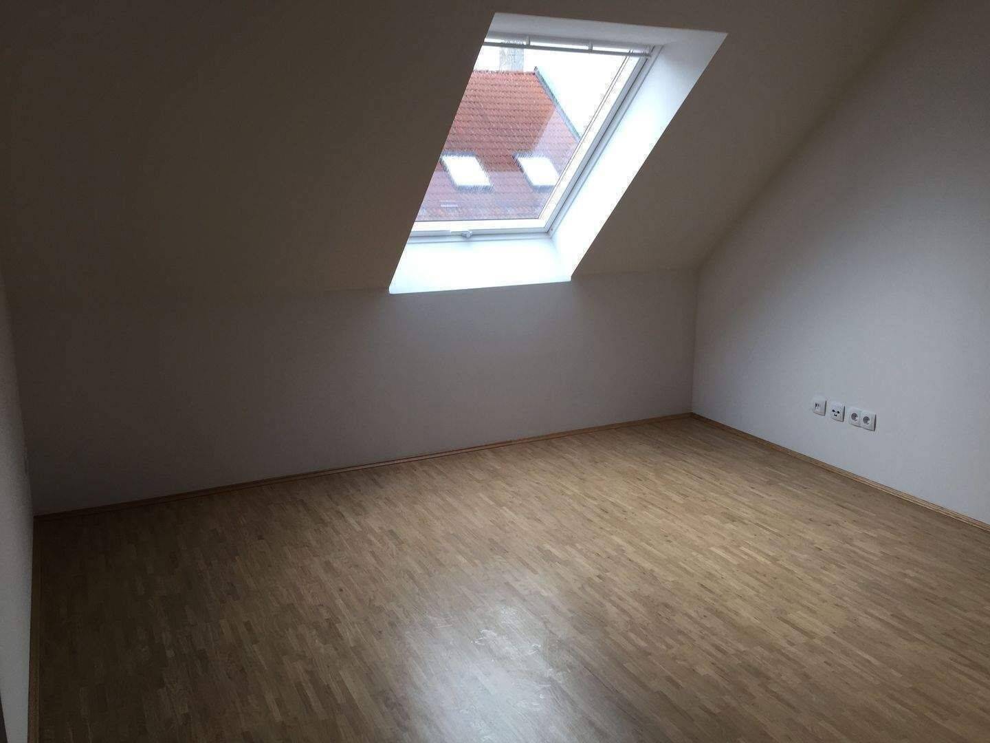DG Wohnung / ruhig / zentrumsnah / 2 Bäder / Lift / kernsaniert / Loggia – Leipzig – Vorschaubild 6