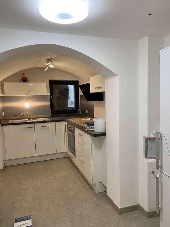 Geschmackvolle 2,5-Raum-Wohnung mit Terrasse und Einbauküche oder Carport in Dresden – Dresden – Vorschaubild 3