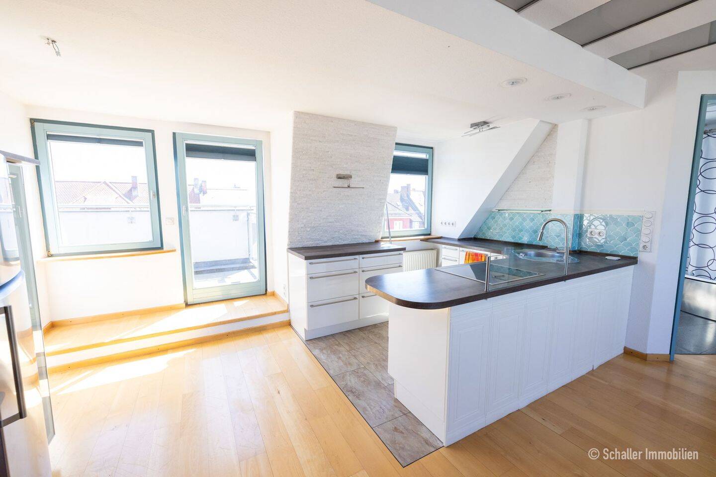 Galeriewohnung mit Dachterrasse 2 Zi. Whg. + 1 sep. Zi. Nürnberg - Ost / Wohnung kaufen – Nürnberg – Vorschaubild 3