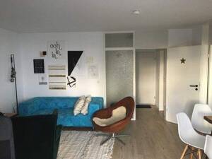 Bonn Zentrum renoviertes Apartment (für Einzelperson) Nichtraucher Wohnraum, Balkon, kleinerer Schlafraum, sep.Küche mit neuer EBK, Bad, TG-Stellplatz – 53111 Bonn – Vorschaubild 3