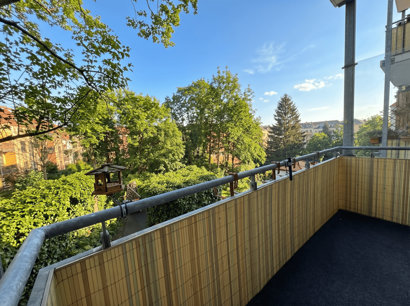 Drei-Raum-Wohnung mit Balkon und Stellplatz im Szeneviertel – Dresden – Vorschaubild 5