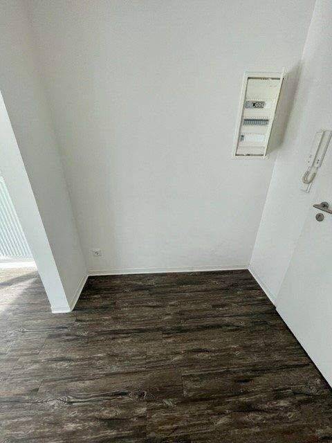 Lichtdurchflutete 1,5 Zimmer Wohnung mit Einbauküche in Stadtfeld frei werdend. – Magdeburg – Vorschaubild 6