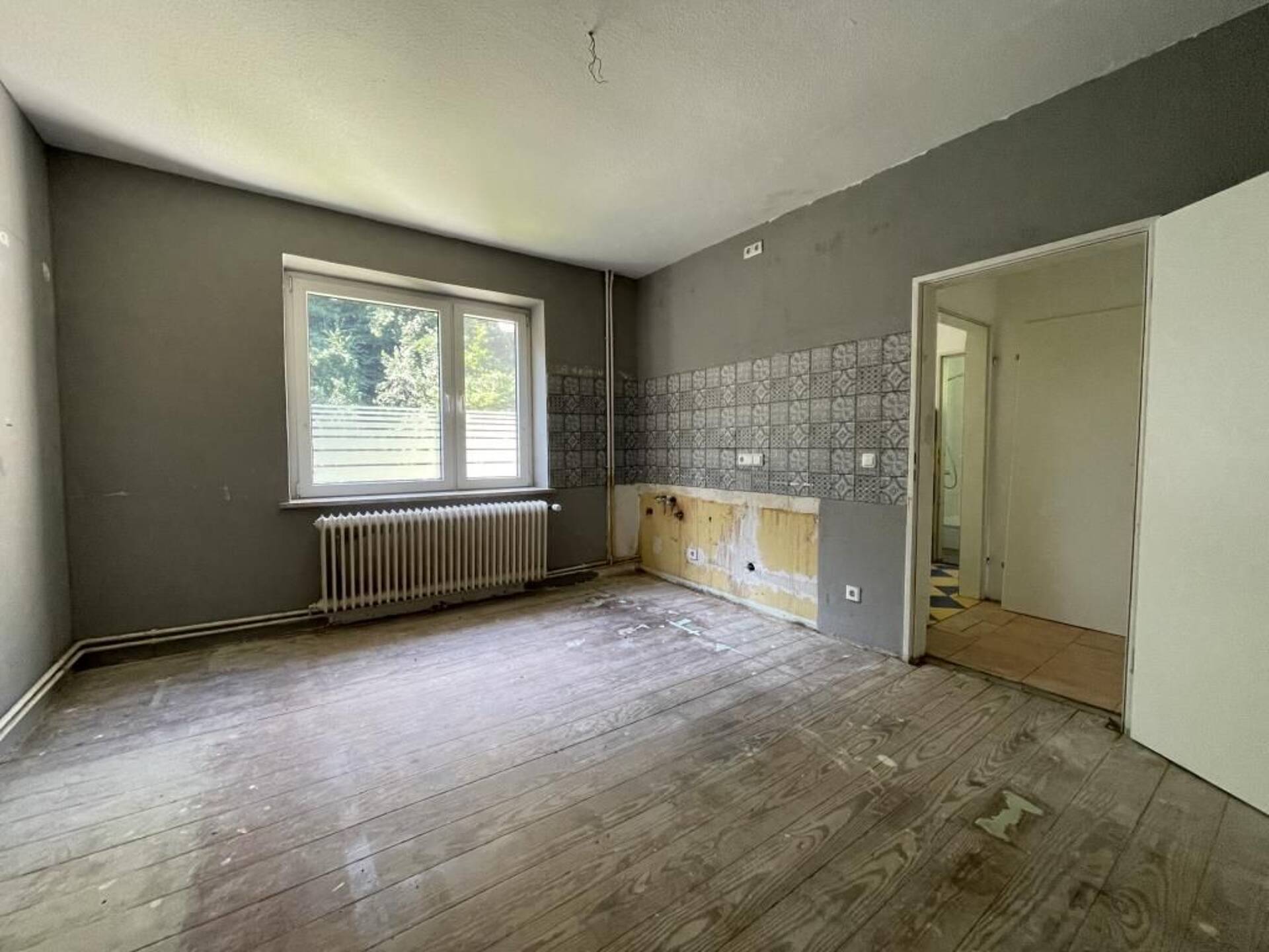 Mehrfamilienhaus in 24113 Kiel mit 144,77 m² kaufen