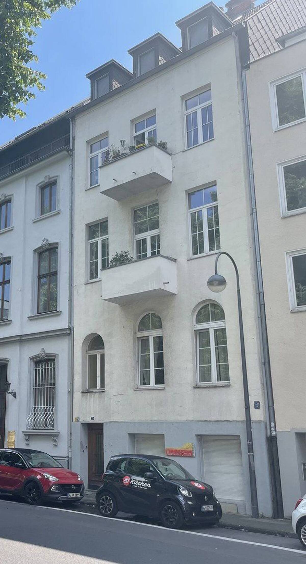Kapitalanlage mit Top Rendite, zentrale 2-Zimmer-DG-Wohnung, Köln Innenstadt / Neustadt Nord – 50670 Köln – Bild 1 von 3