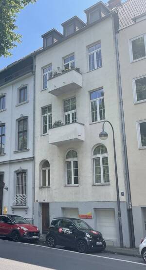 Kapitalanlage mit Top Rendite, zentrale 2-Zimmer-DG-Wohnung, Köln Innenstadt / Neustadt Nord