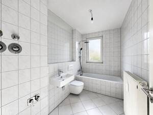Ein Zuhause zum Ankommen - charmante 2-Zimmer-Dachgeschosswohnung mit Balkon! Bezugsfrei & renoviert – 13089 Berlin – Vorschaubild 9