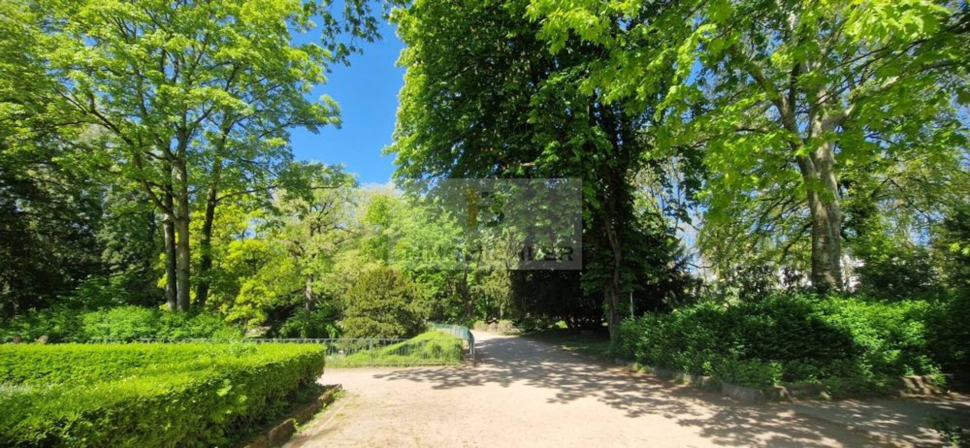 Erdgeschosswohnung in 50677 Köln mit 70 m² kaufen