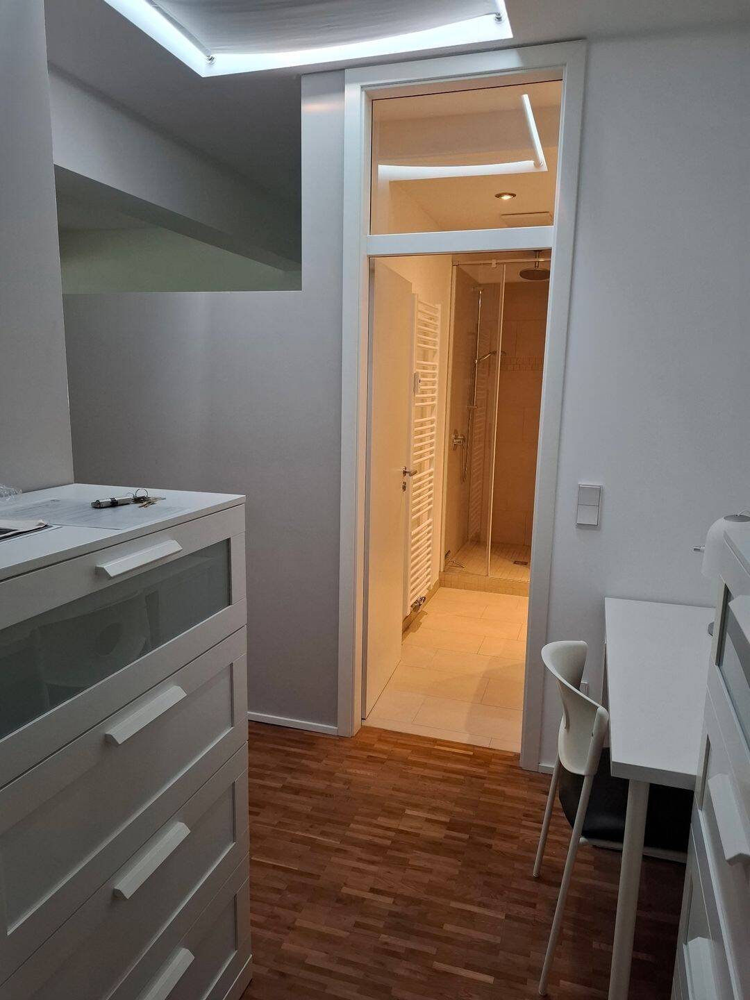 Premium City-Wohnen: High-End möbliert in der Kölner Innenstadt - ruhig - gepflegte Lage! – Köln – Vorschaubild 2