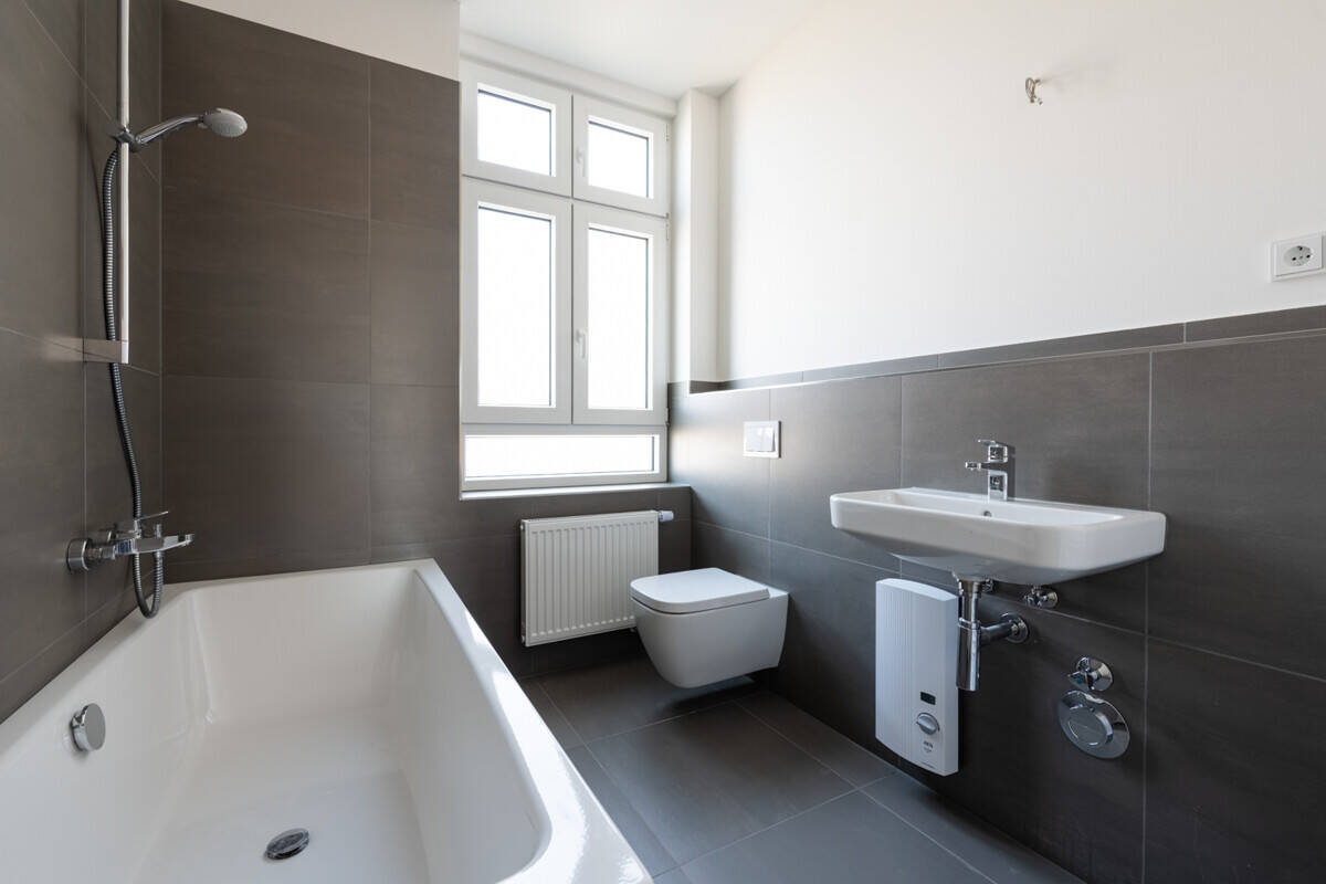 Lichterfülltes Domizil am Mierendorffplatz mit großem West-Balkon I bezugsfrei I saniert – Berlin – Vorschaubild 9