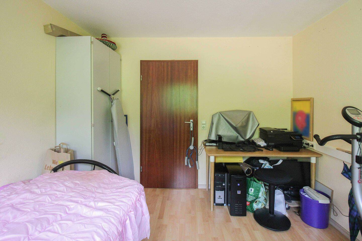 Ruhig & zentrumsnah: Charmante 3,5-Zimmer-Wohnung mit Südbalkon und Garage in Waiblingen – Waiblingen – Vorschaubild 6