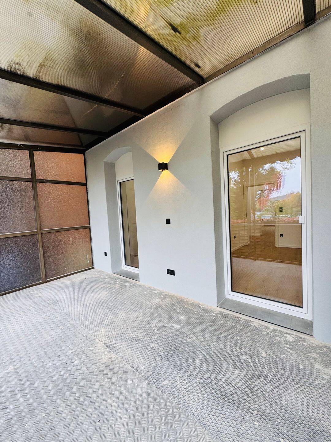 Stilvolle Altbauwohnung mit Balkon und eigenem Hof – Wohnen mit Charme und Charakter in Nürnberg – Nürnberg – Vorschaubild 6