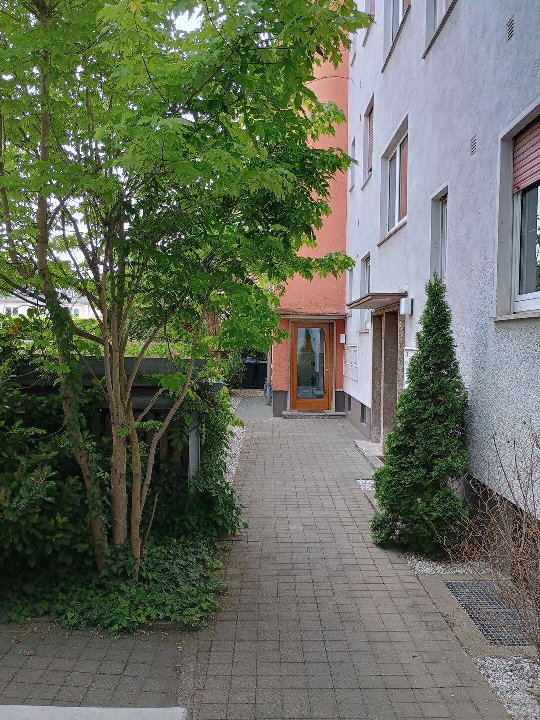 Helle 3,5-Zimmer Etagenwohnung im Herzen von Darmstadt von Privat zu verkaufen – Darmstadt – Vorschaubild 2
