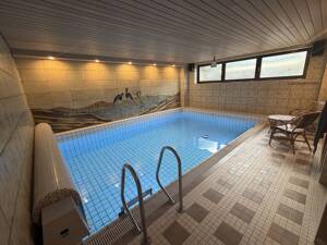 Großzügiges Traumhaus mit Innen-Pool – 33689 Bielefeld – Vorschaubild 7