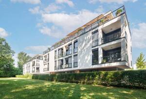 Einziehen & wohlfühlen! Neuwertige 2-Zimmerwohnung in ruhiger Wohnlage mit Aufzug und TG-Stellplatz