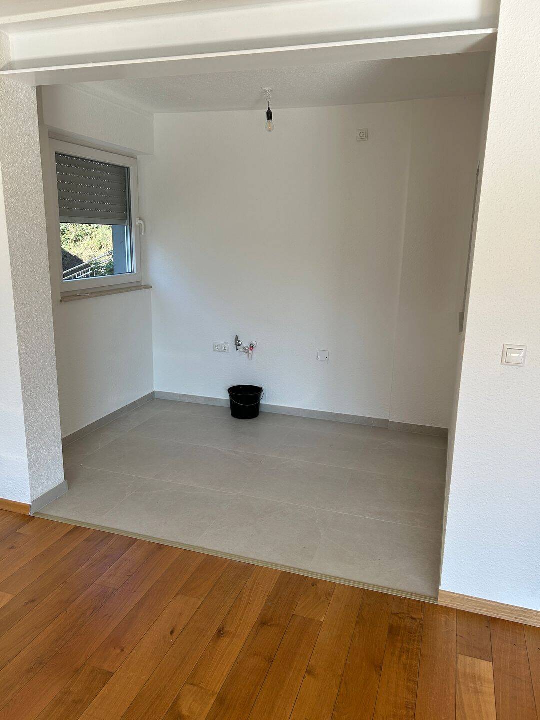Wohnung 82 qm in Hochparterre mit neuem Bad Kellerraum und Parkplatz – Solingen – Vorschaubild 5