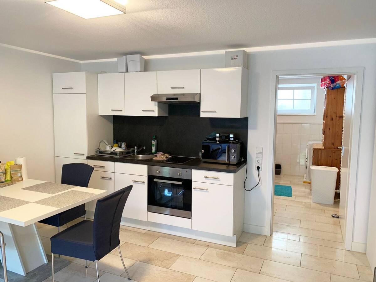 1-Zimmerwohnung in gepflegtem Anwesen – 97084 Würzburg – Bild 1 von 4