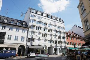 Jetzt einziehen! Möbliert, lichtdurchflutete 1-Zimmer Wohnung neben der Uni! Jetzt anfragen! – 80799 München – Vorschaubild 4