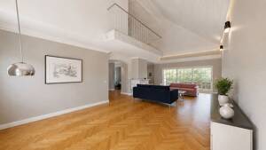 Haus-im-Haus-Wohnung mit Dachterrasse, Kamin und Doppelgarage am Lerchesberg – 60598 Frankfurt am Main – Vorschaubild 4