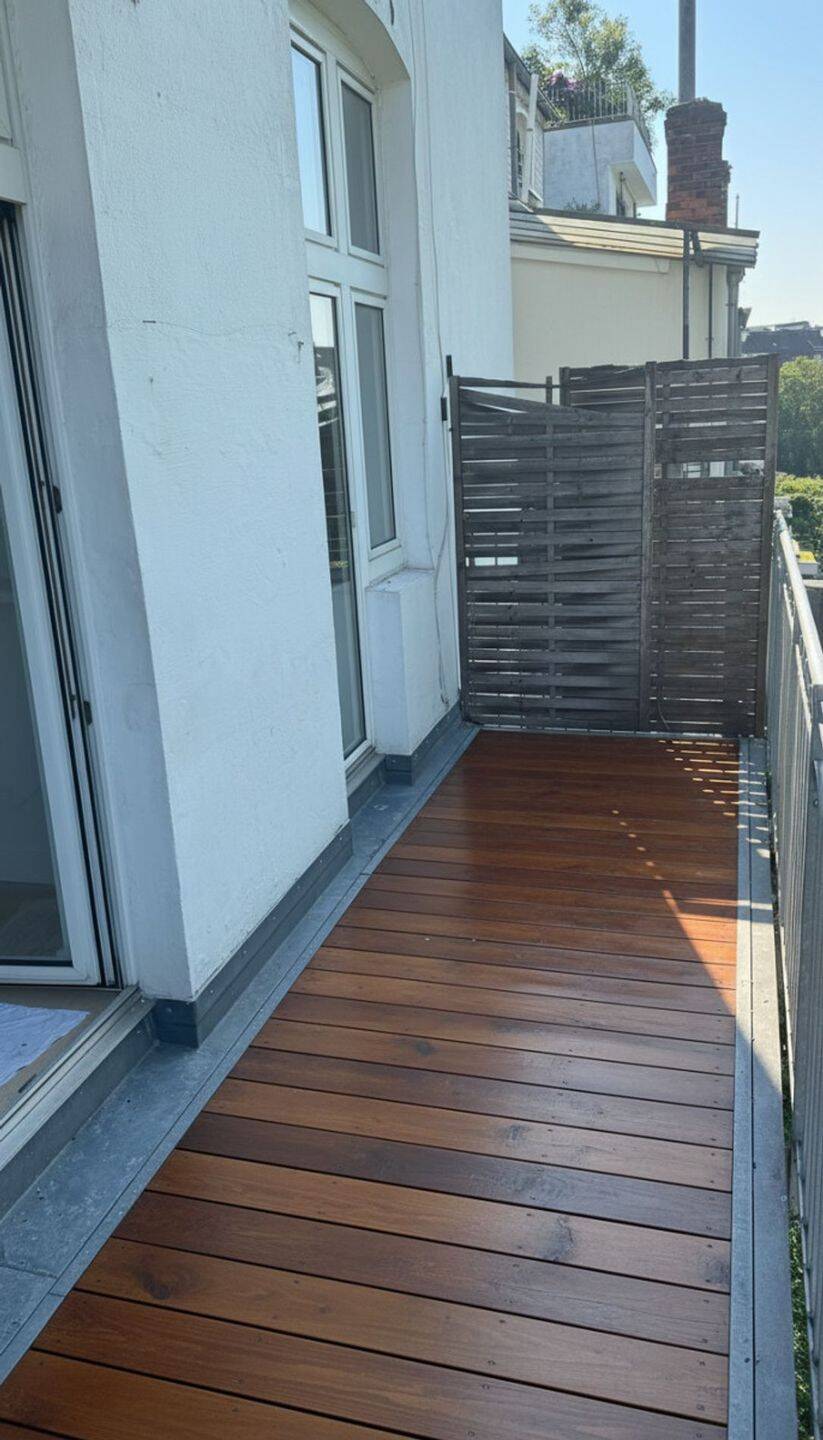 Exklusive Altbau-3-Zimmerwohnung mit Gartenbalkon in Toplage Düsseldorf – Düsseldorf – Vorschaubild 7