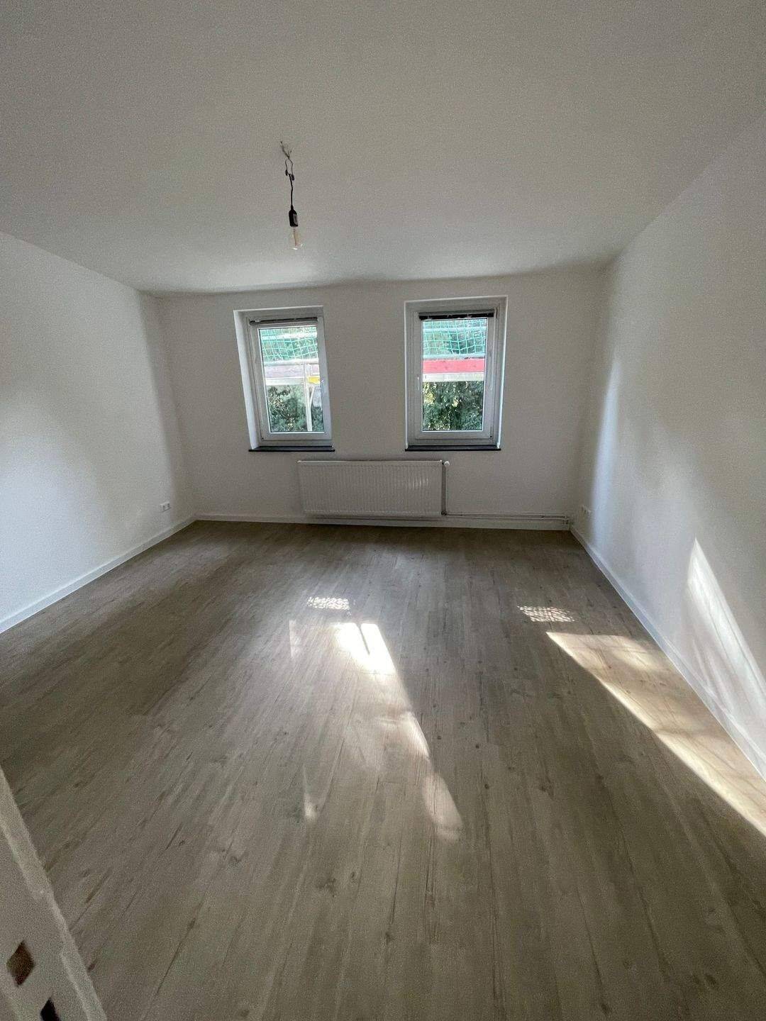 Schönes Reihenhaus in ruhiger Lage !Bitte Beschreibung beachten! (Bilder sind aus einem bauähnlichem Reihenhaus) – Hamburg – Vorschaubild 5