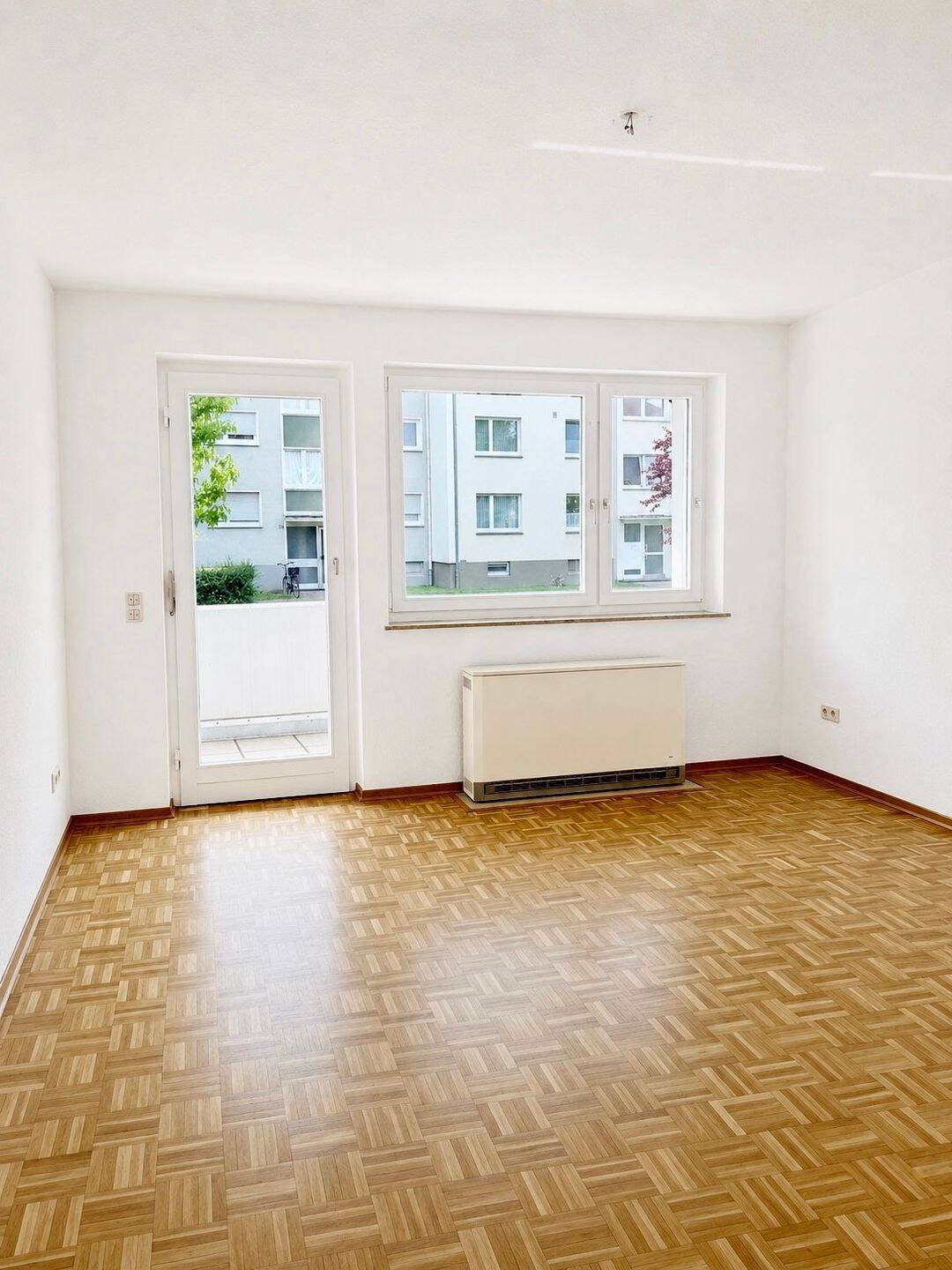 Helle 2-Zimmer-Wohnung mit Balkon und Stellplatz