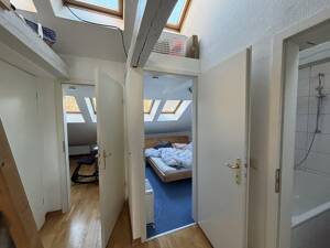 Luftige Dachgeschoßwohnung beim Paulinenplatz – 20359 Hamburg – Vorschaubild 8