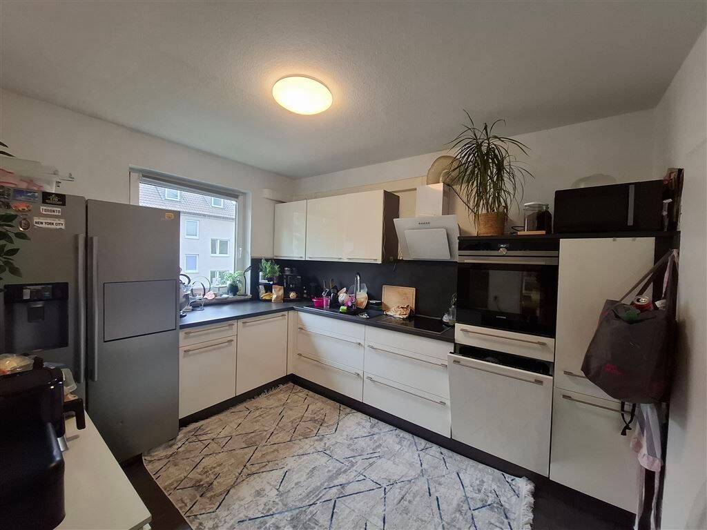 Schöne 4-Zimmer-Wohnung in toller Lage – Kassel – Vorschaubild 3