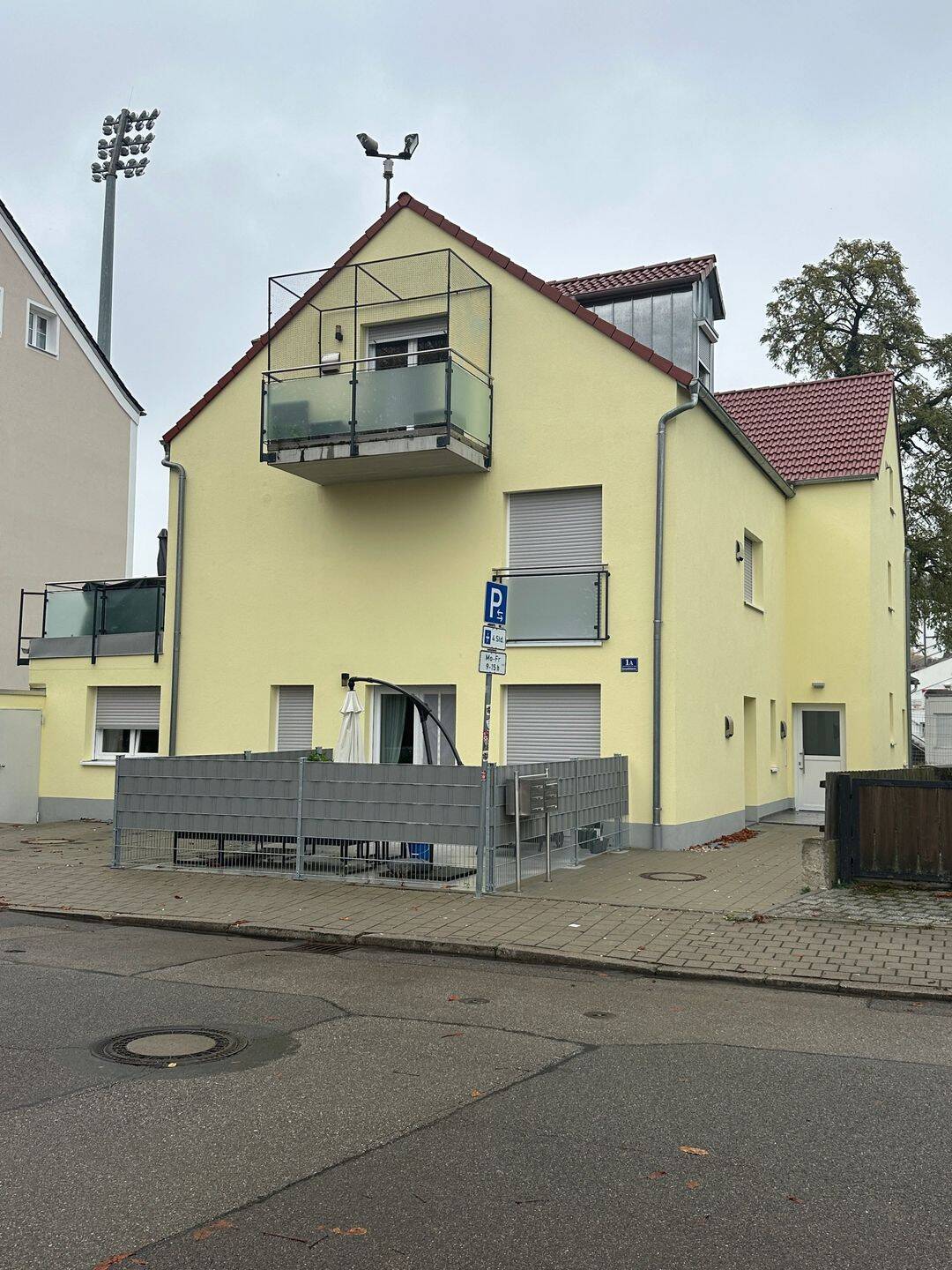 Neuwertige 3 Zi.-DG Whg. in IN-Süd/Ringsee KfW 40 – Ingolstadt – Vorschaubild 2